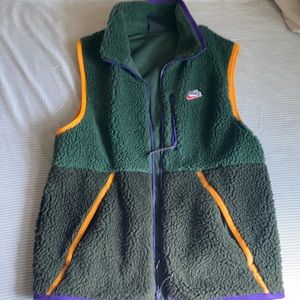 Nike vest